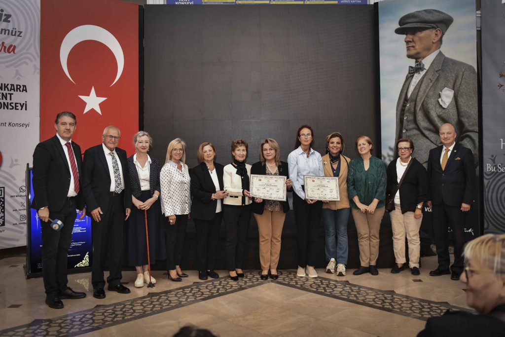 AKK’de “Kendimize Keşif Yolculuğu” Paneliyle Bilinçaltına Yolculuk