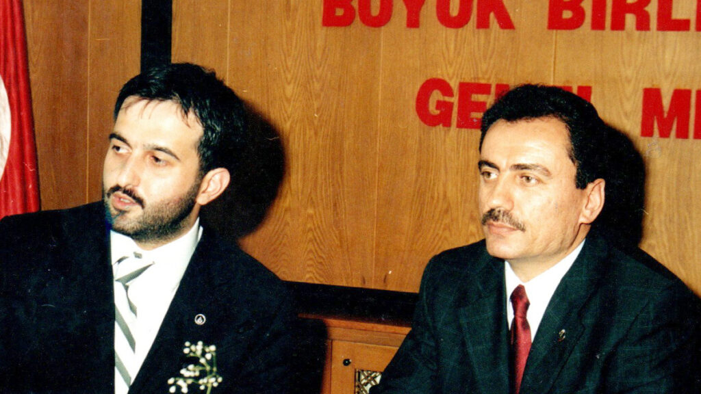 Zaman Tüneli
